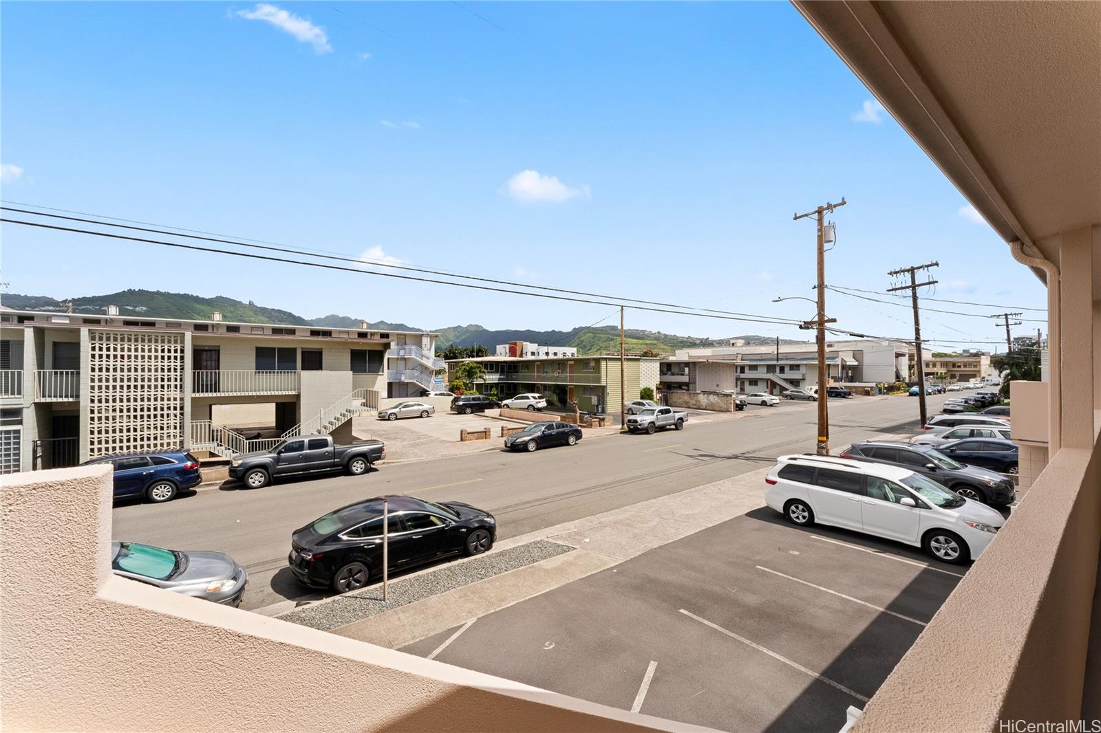 2105 Algaroba St Honolulu - Multi-family - photo 4 of 25