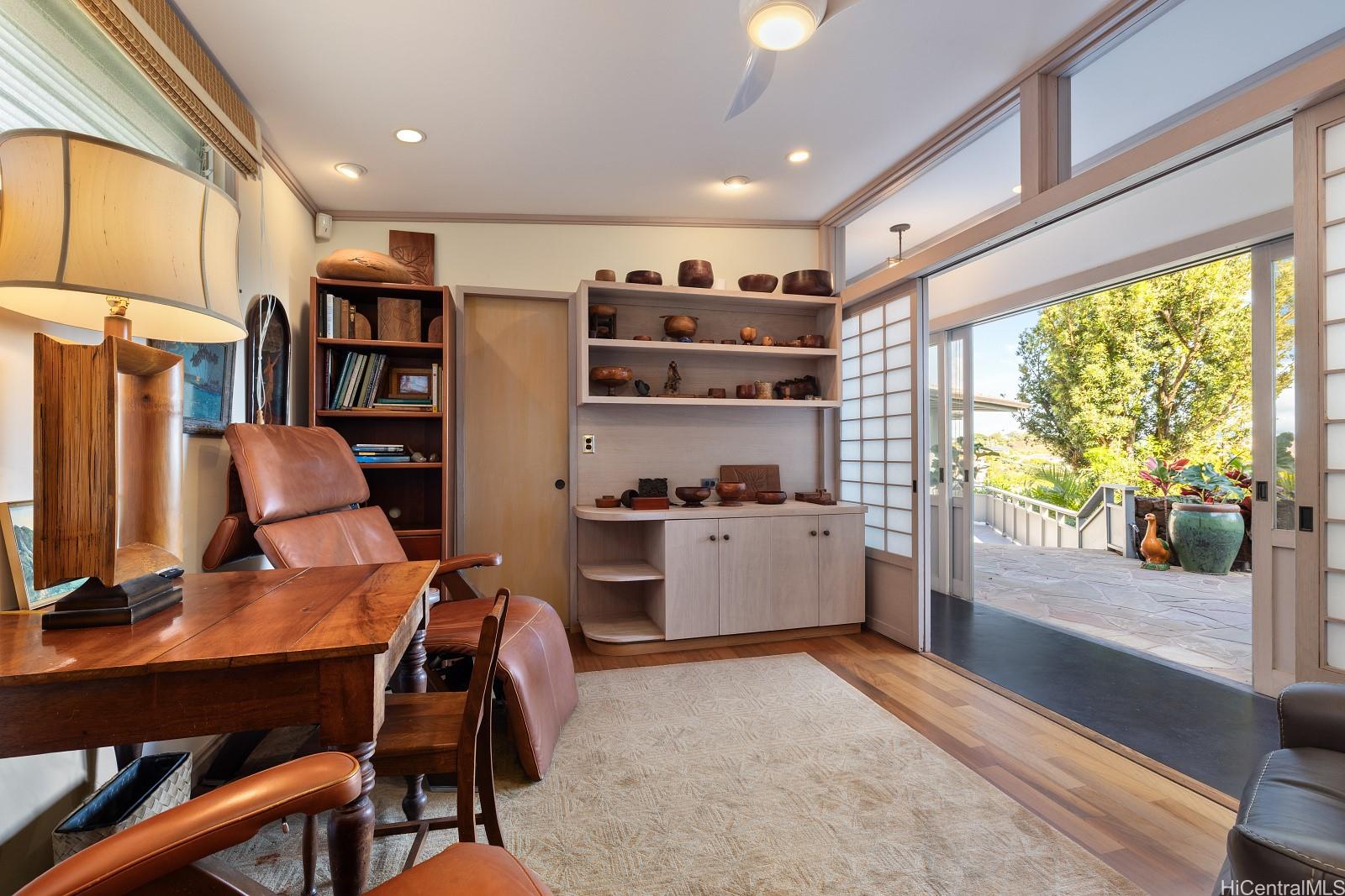 2106  Keeaumoku Street Makiki Heights, Honolulu home - photo 16 of 25