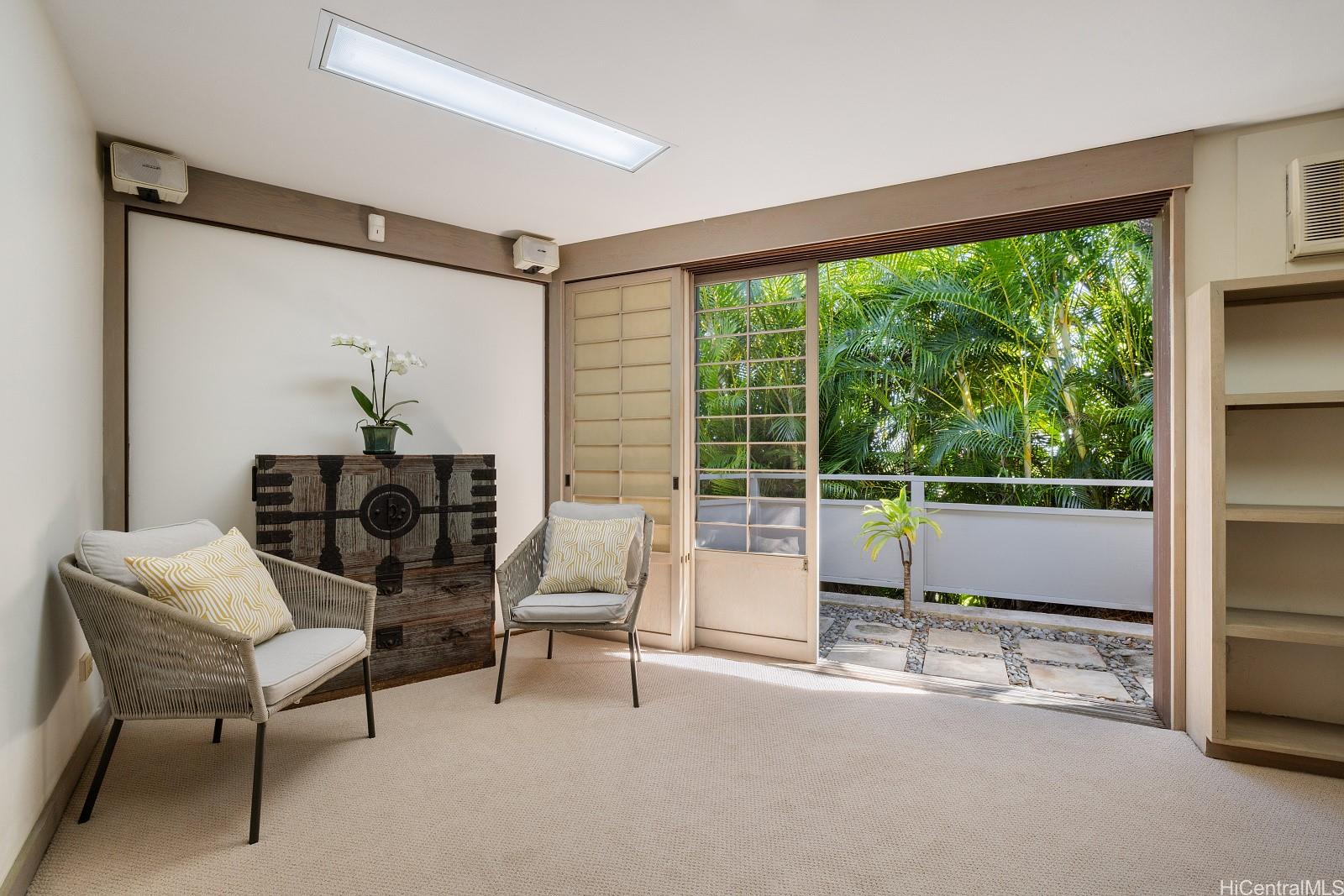 2106  Keeaumoku Street Makiki Heights, Honolulu home - photo 18 of 25