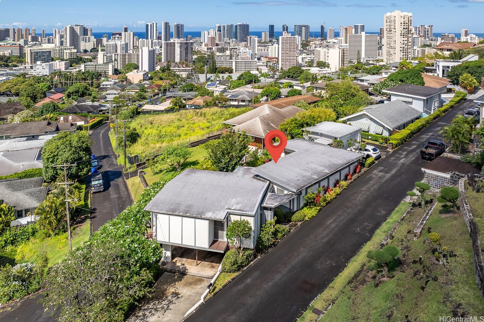 2106  Keeaumoku Street Makiki Heights, Honolulu home - photo 23 of 25