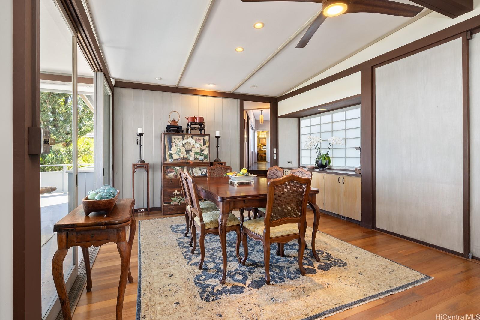 2106  Keeaumoku Street Makiki Heights, Honolulu home - photo 8 of 25