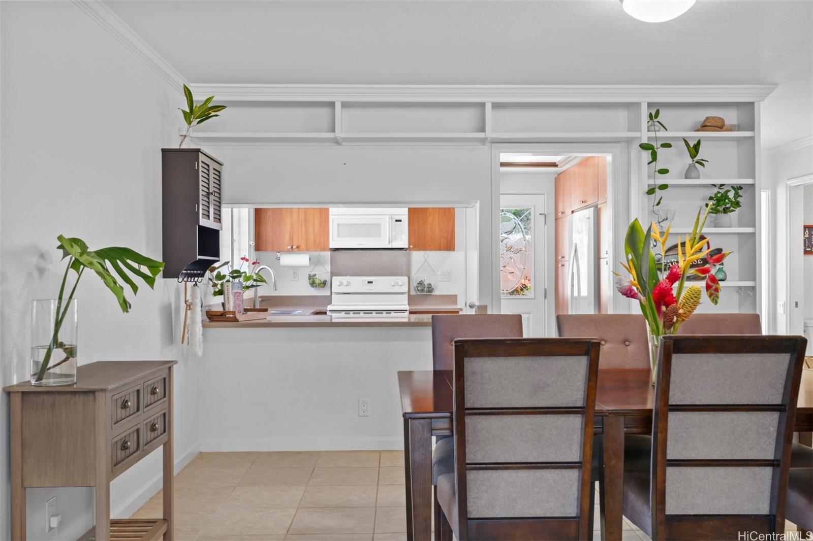 211 Kawaihae Street townhouse # D1, Honolulu, Hawaii - photo 7 of 25