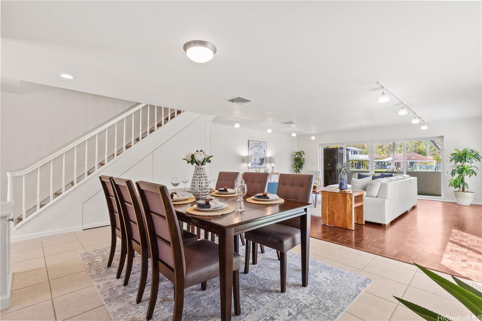 211 Kawaihae Street townhouse # D1, Honolulu, Hawaii - photo 5 of 25