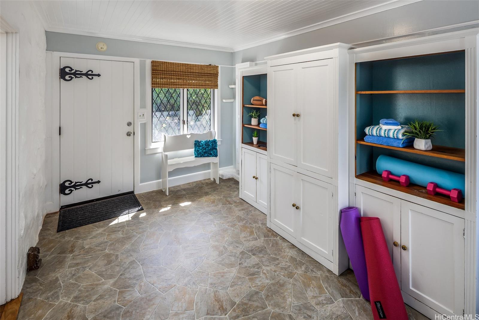 2110  Kakela Place Manoa-lower, Honolulu home - photo 7 of 25