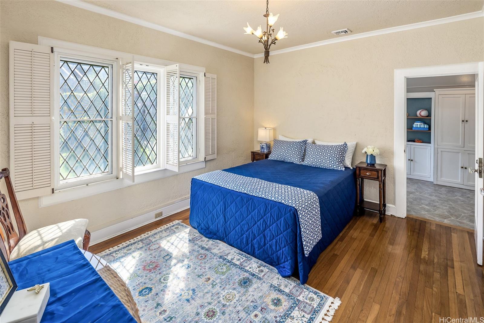 2110  Kakela Place Manoa-lower, Honolulu home - photo 8 of 25