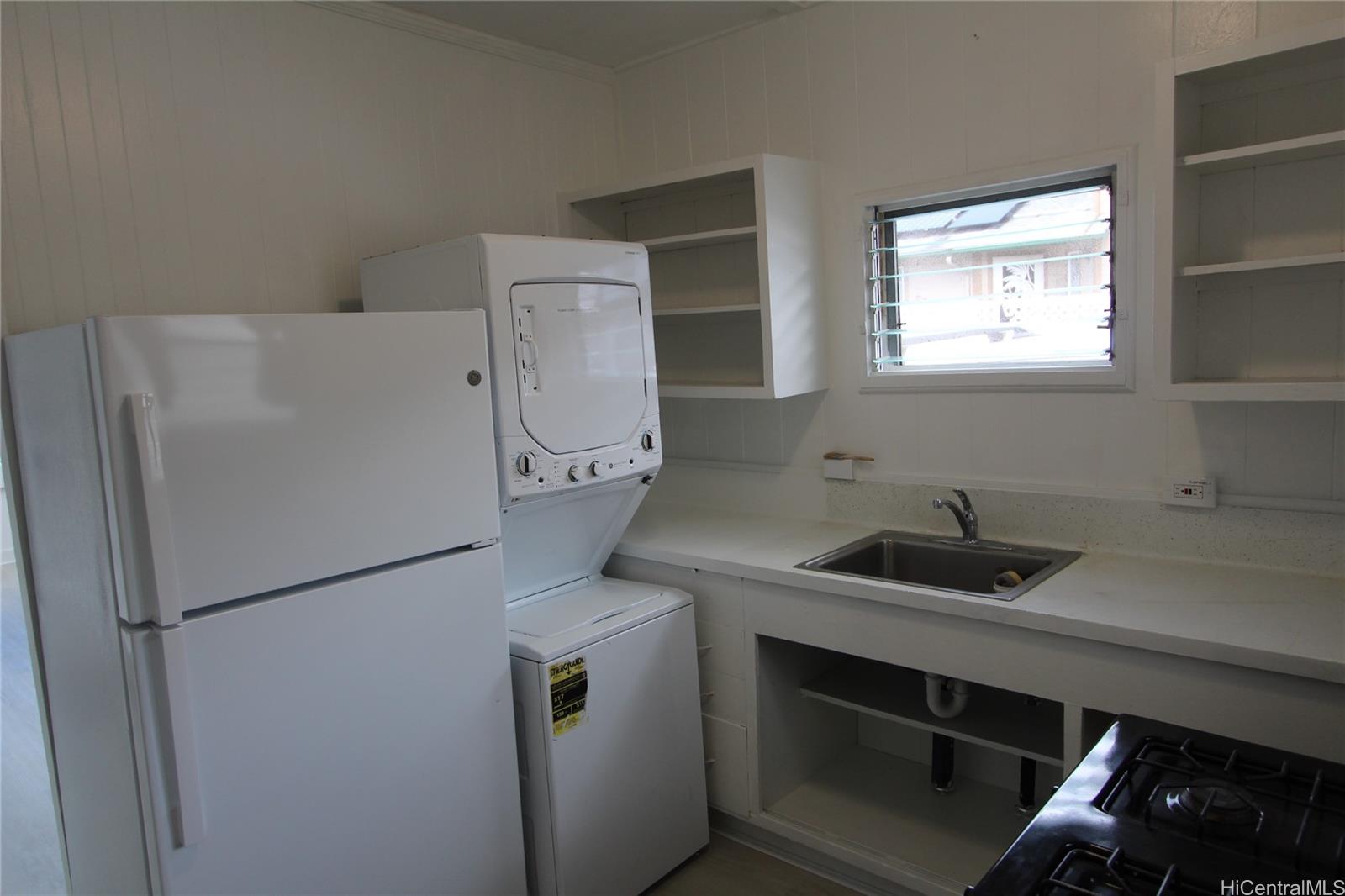 2111 Booth Rd Honolulu - Rental - photo 3 of 7