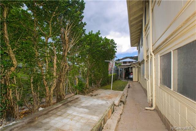 2113 Booth Road Honolulu - Multi-family - photo 4 of 25