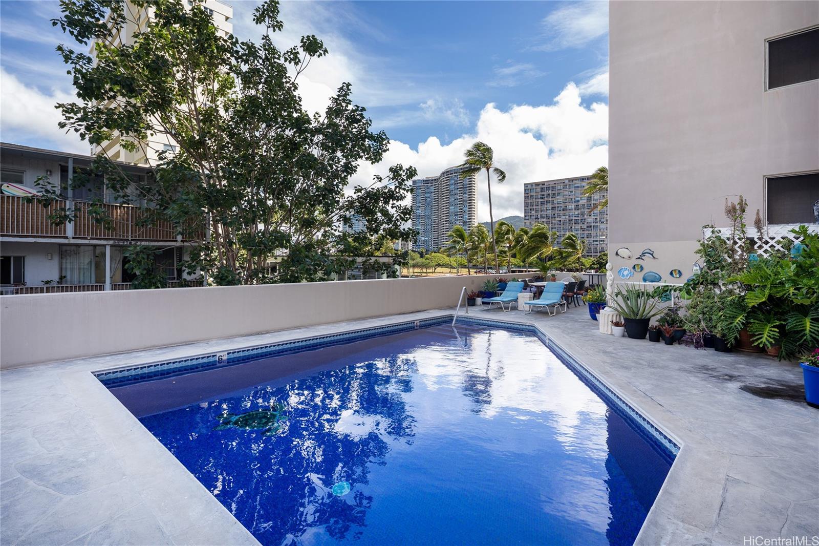 Hale Moani condo # 1003, Honolulu, Hawaii - photo 15 of 20