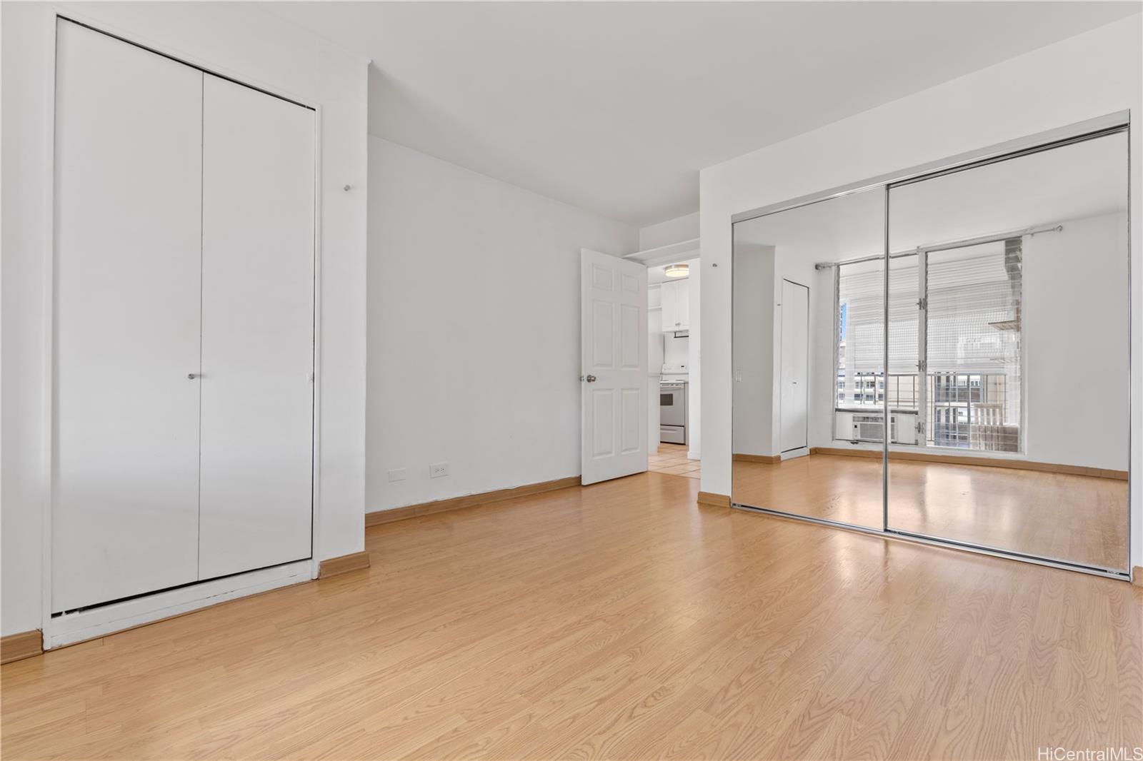 Hale Moani condo # 1102, Honolulu, Hawaii - photo 12 of 20