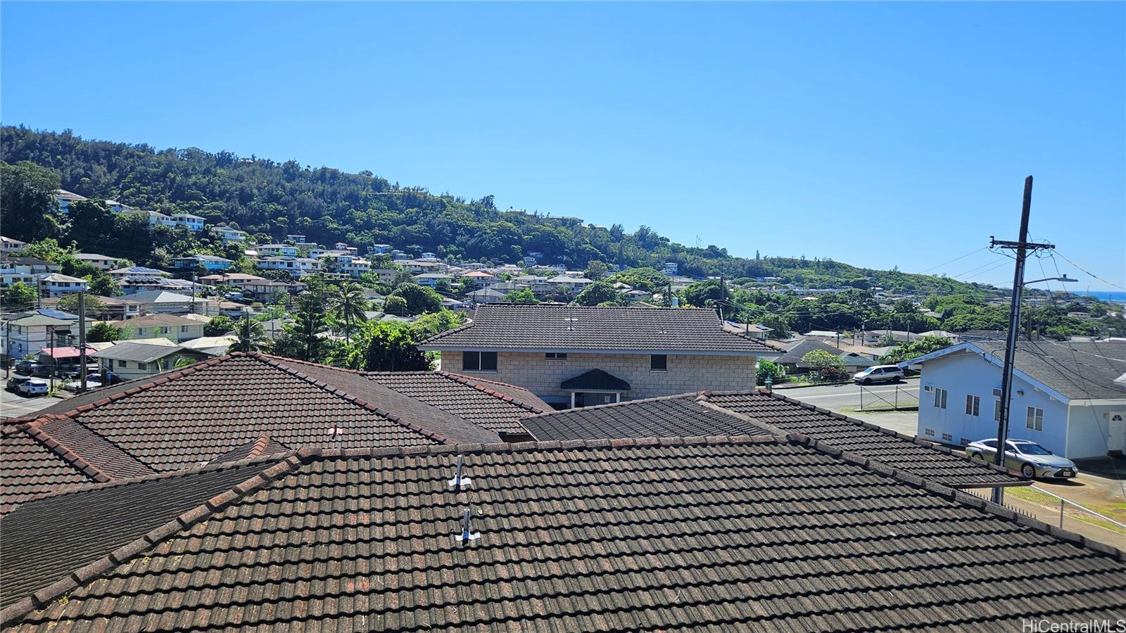 2118  Halina Street Kalihi Valley, Honolulu home - photo 11 of 22