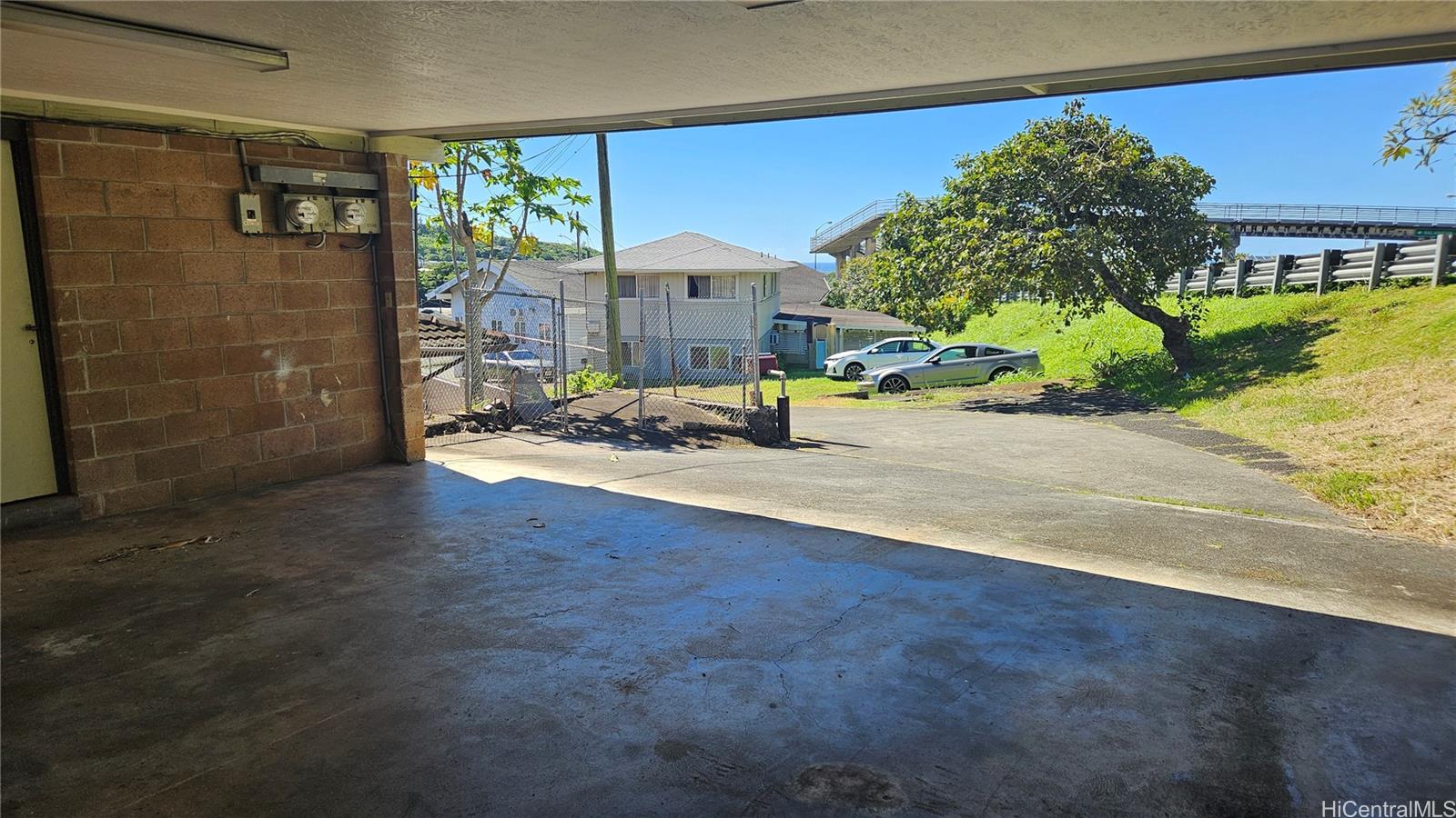 2118  Halina Street Kalihi Valley, Honolulu home - photo 18 of 22