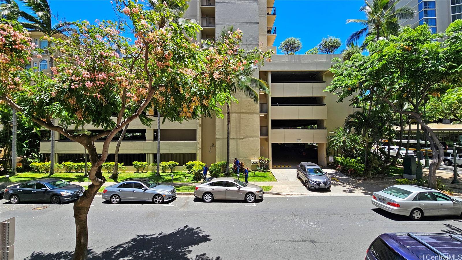 Waikiki Cove condo # 203, Honolulu, Hawaii - photo 12 of 25