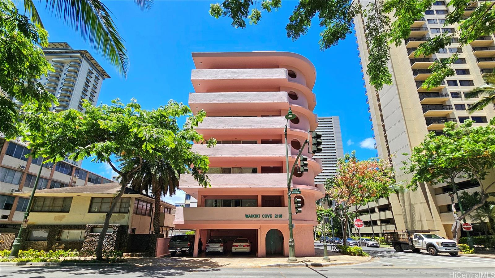 Waikiki Cove condo # 203, Honolulu, Hawaii - photo 5 of 25