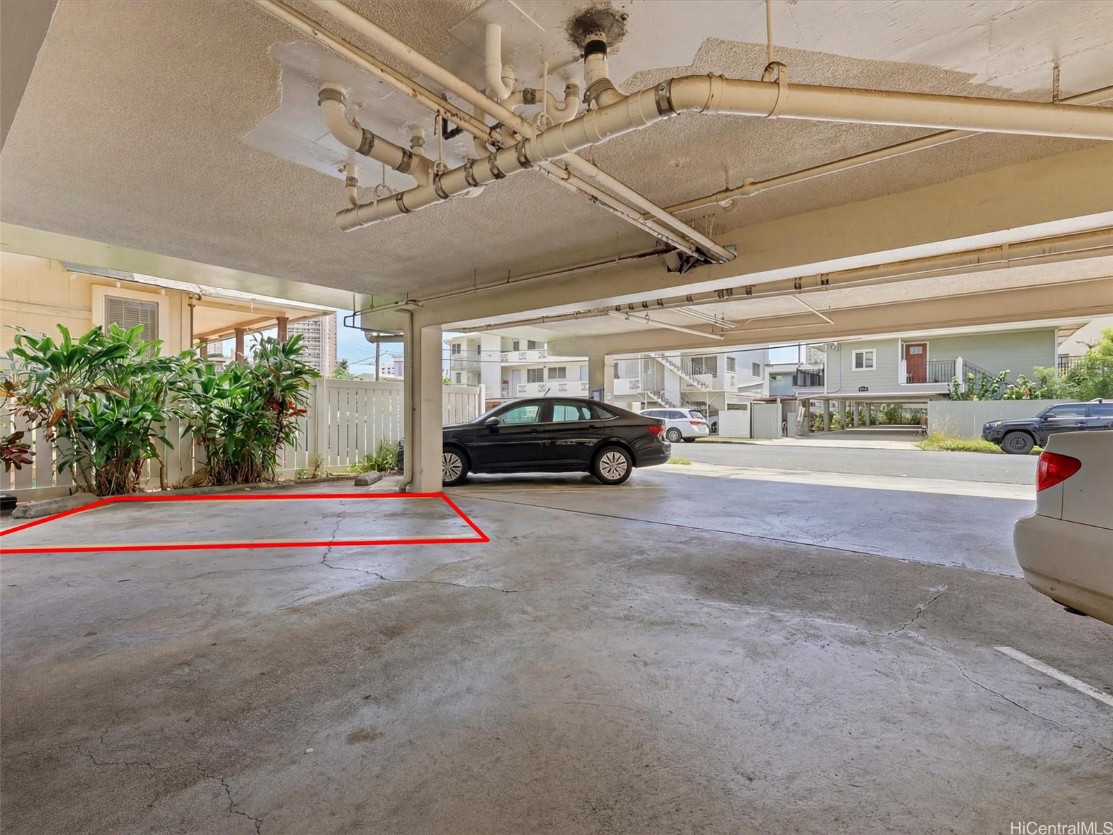 Fern Terrace condo # 302, HONOLULU, Hawaii - photo 15 of 18