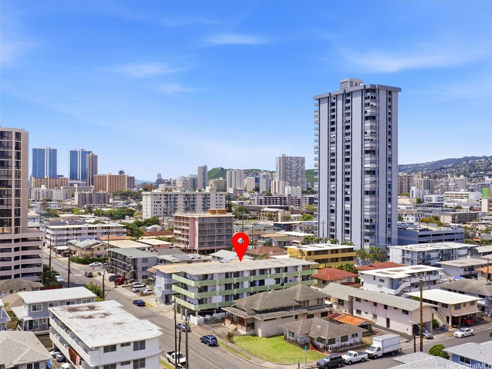 Fern Terrace condo # 302, HONOLULU, Hawaii - photo 16 of 18