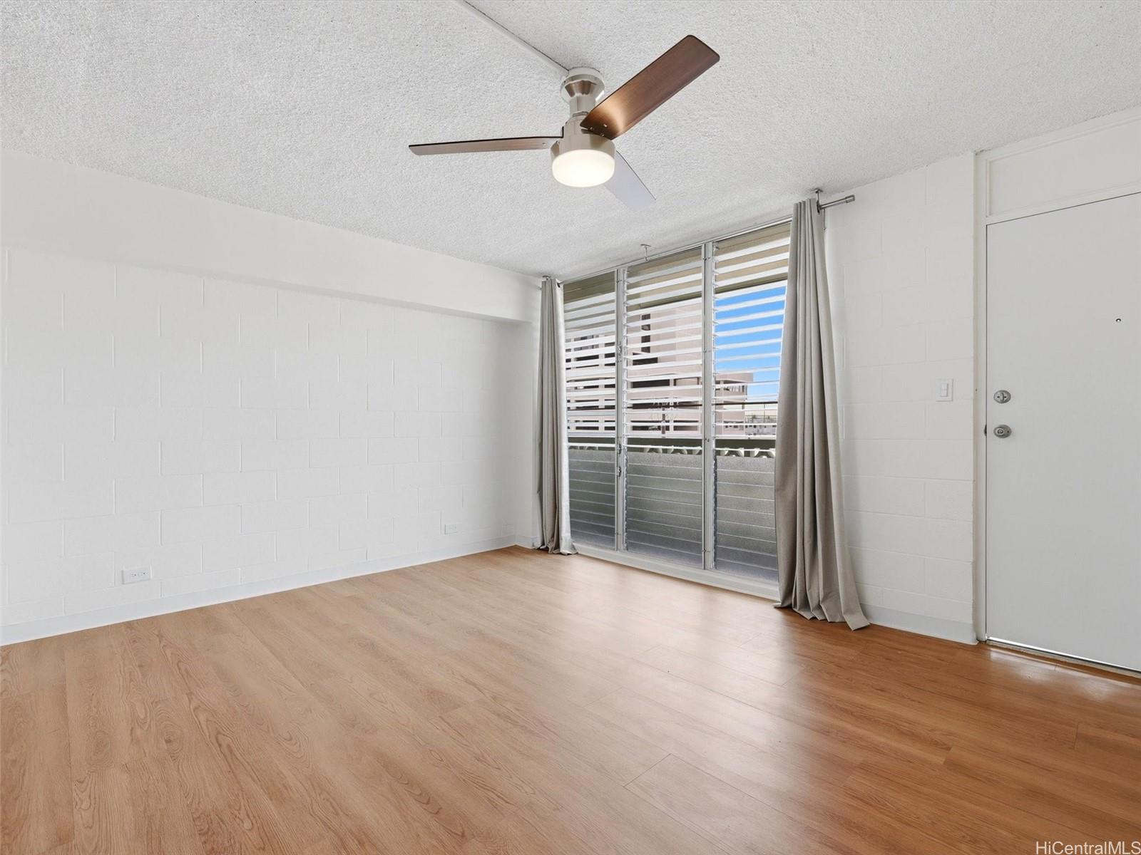 Fern Terrace condo # 302, HONOLULU, Hawaii - photo 3 of 18