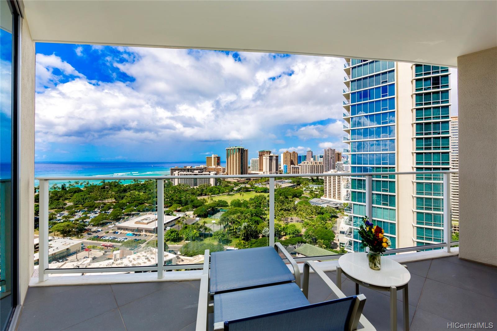 The Ritz-Carlton Residences condo # 2607, Honolulu, Hawaii - photo 14 of 20