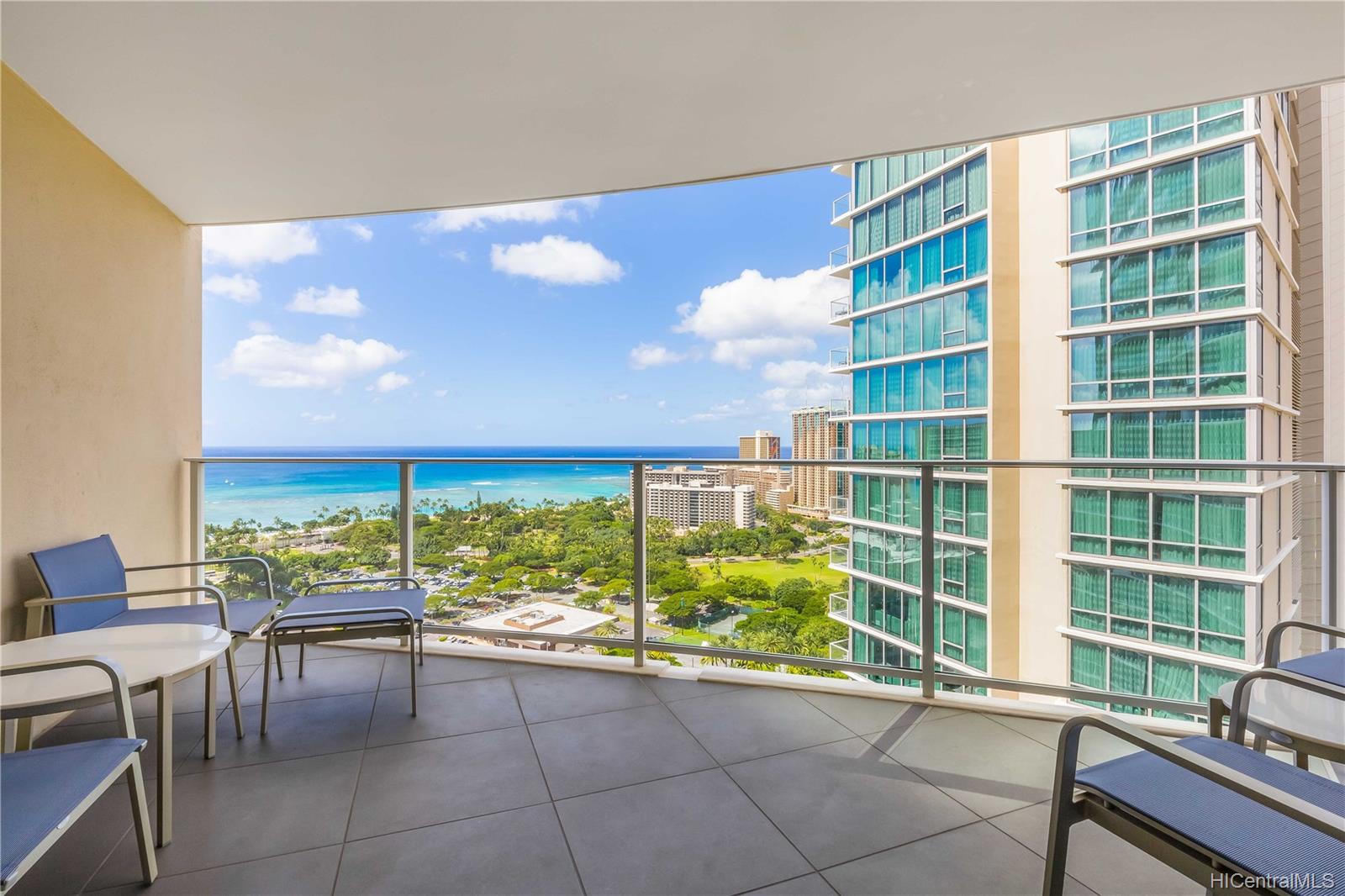 The Ritz-Carlton Residences condo # D2801, Honolulu, Hawaii - photo 12 of 15