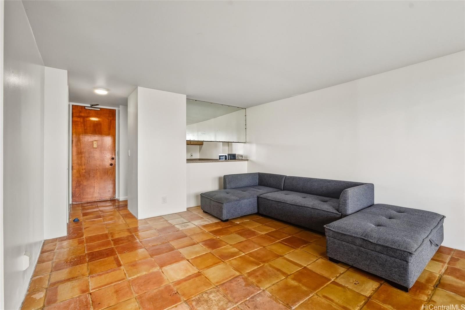 2121 Ala Wai condo # 1205, Honolulu, Hawaii - photo 14 of 20