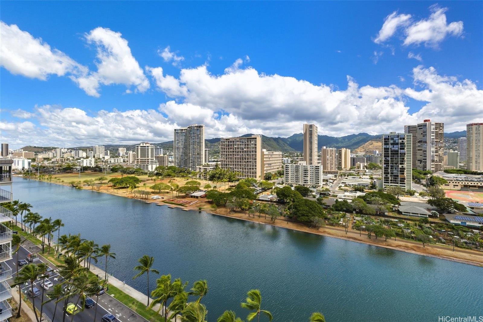 2121 Ala Wai condo # 1802, Honolulu, Hawaii - photo 11 of 25