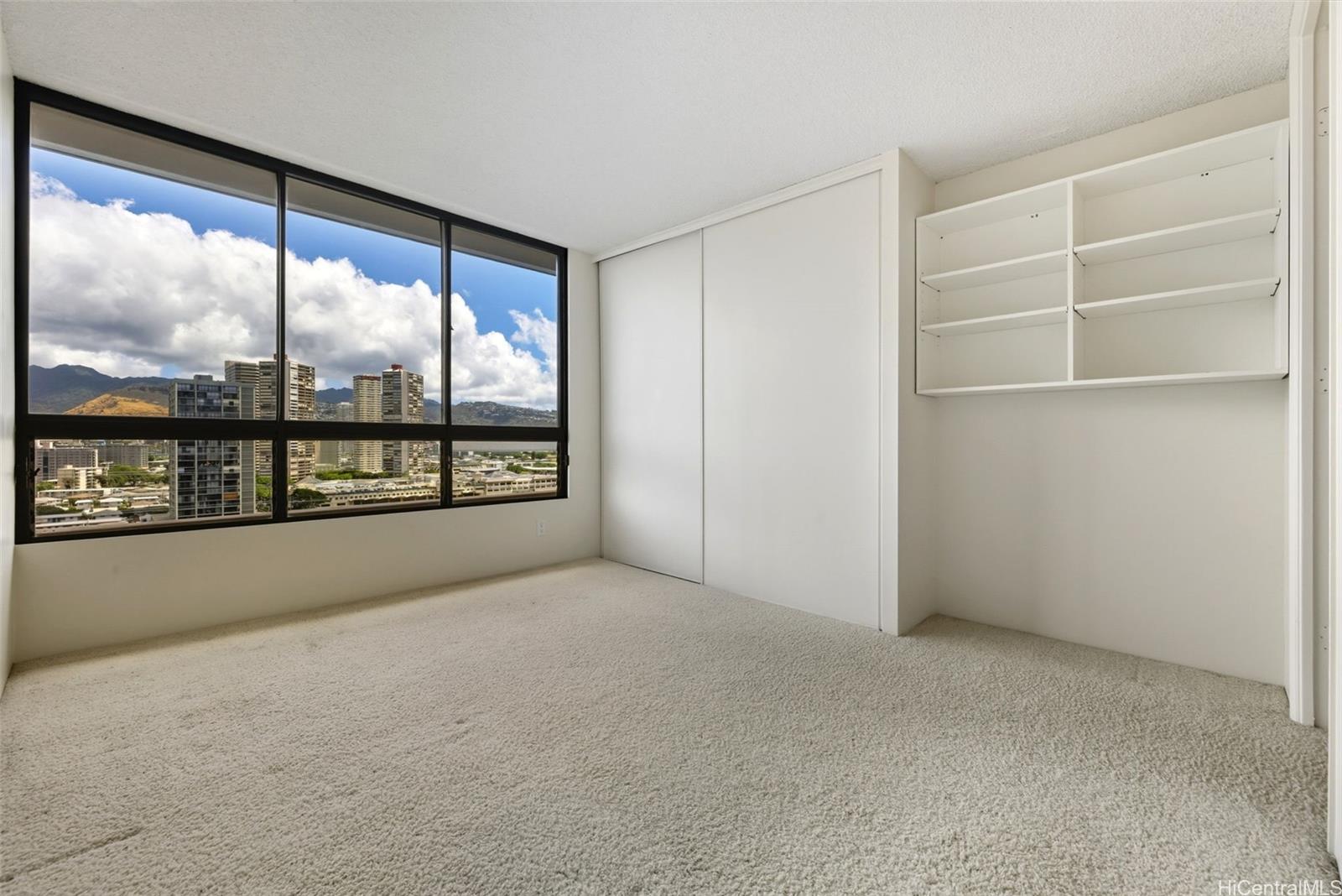 2121 Ala Wai condo # 1802, Honolulu, Hawaii - photo 15 of 25