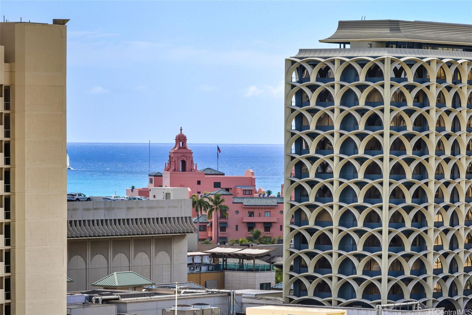 2121 Ala Wai condo # 1802, Honolulu, Hawaii - photo 5 of 25