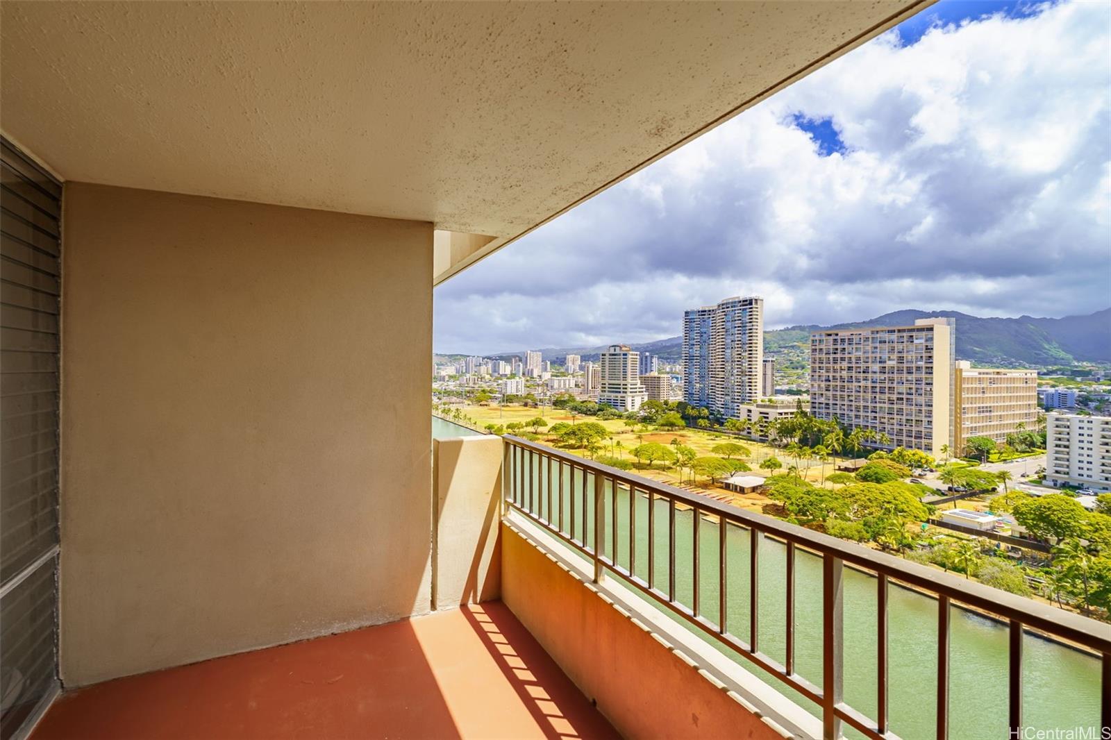 2121 Ala Wai condo # 1902, Honolulu, Hawaii - photo 15 of 25