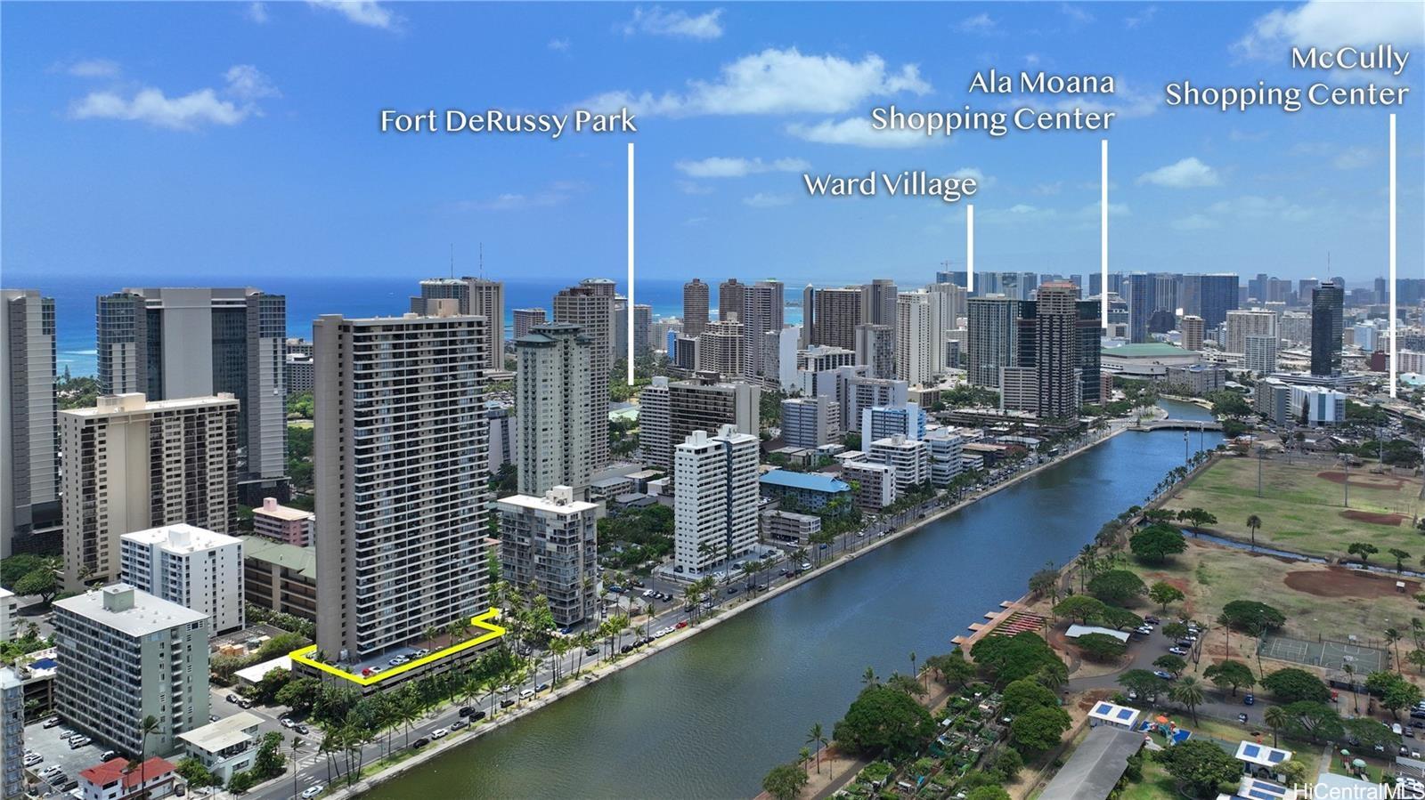 2121 Ala Wai condo # 2205, Honolulu, Hawaii - photo 2 of 19