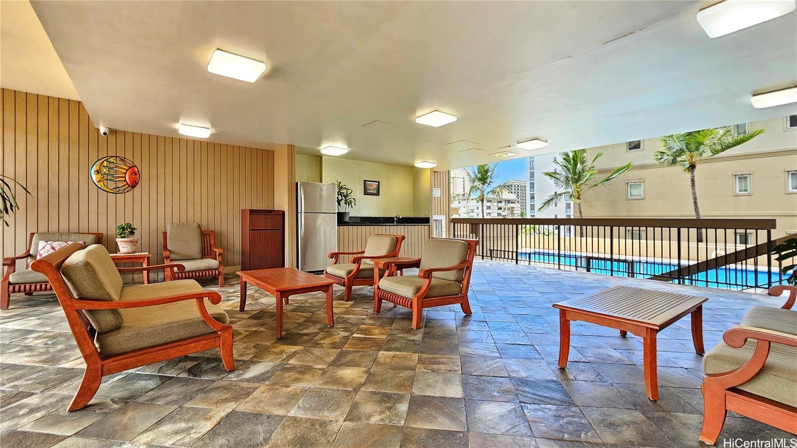 2121 Ala Wai condo # 2205, Honolulu, Hawaii - photo 17 of 19