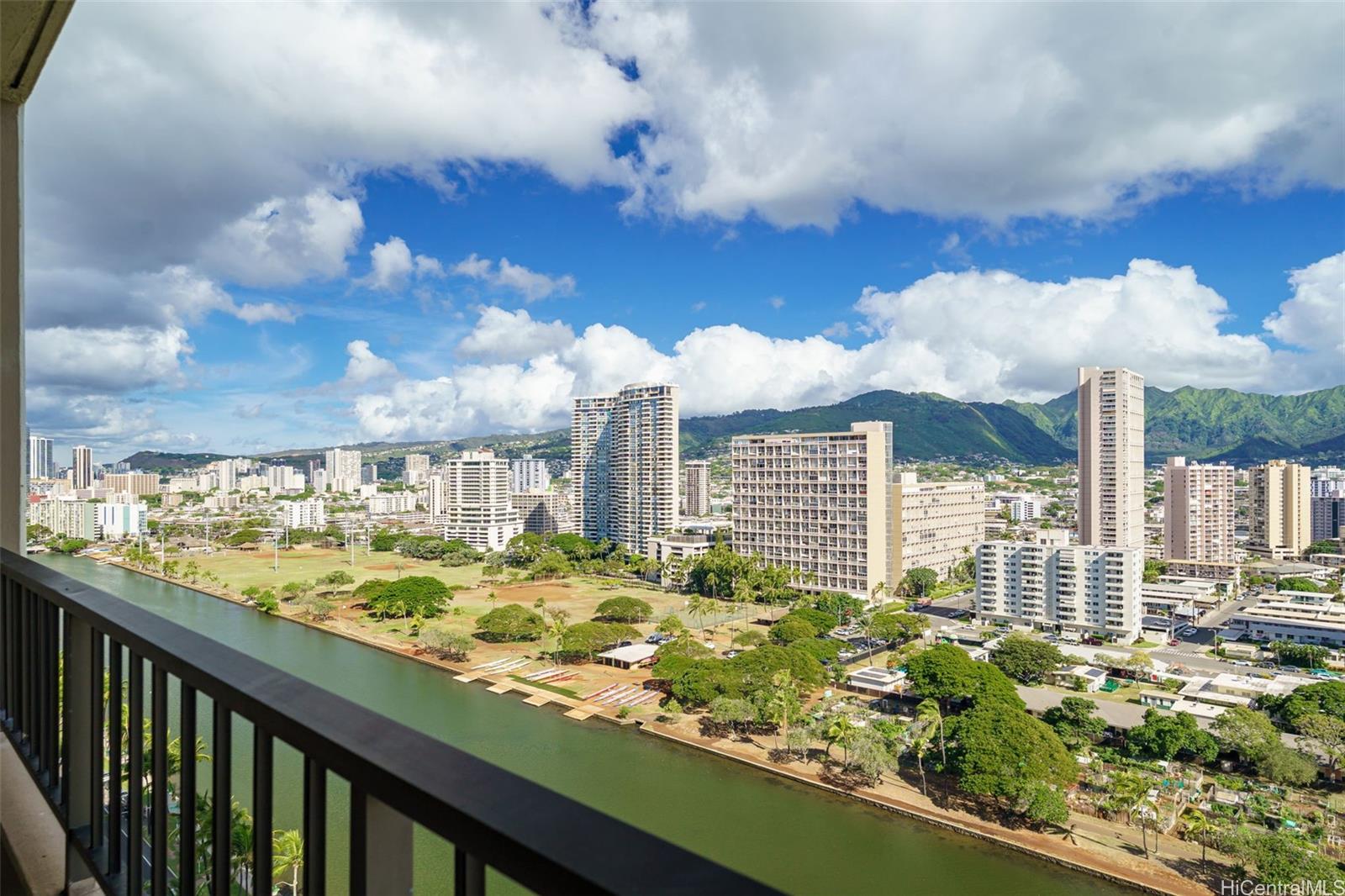 2121 Ala Wai condo # 2205, Honolulu, Hawaii - photo 16 of 24