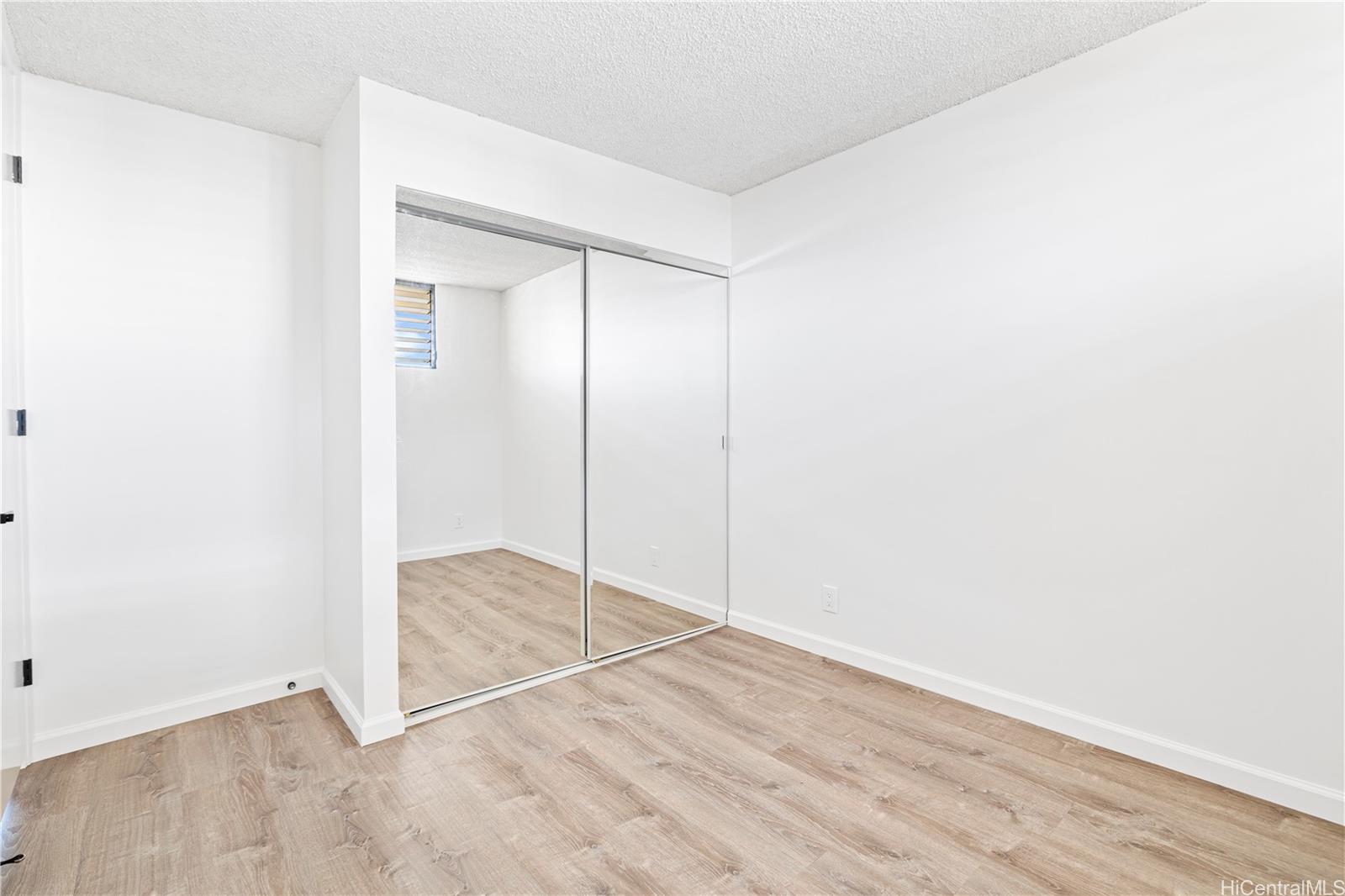 2121 Ala Wai condo # 2206, Honolulu, Hawaii - photo 14 of 24