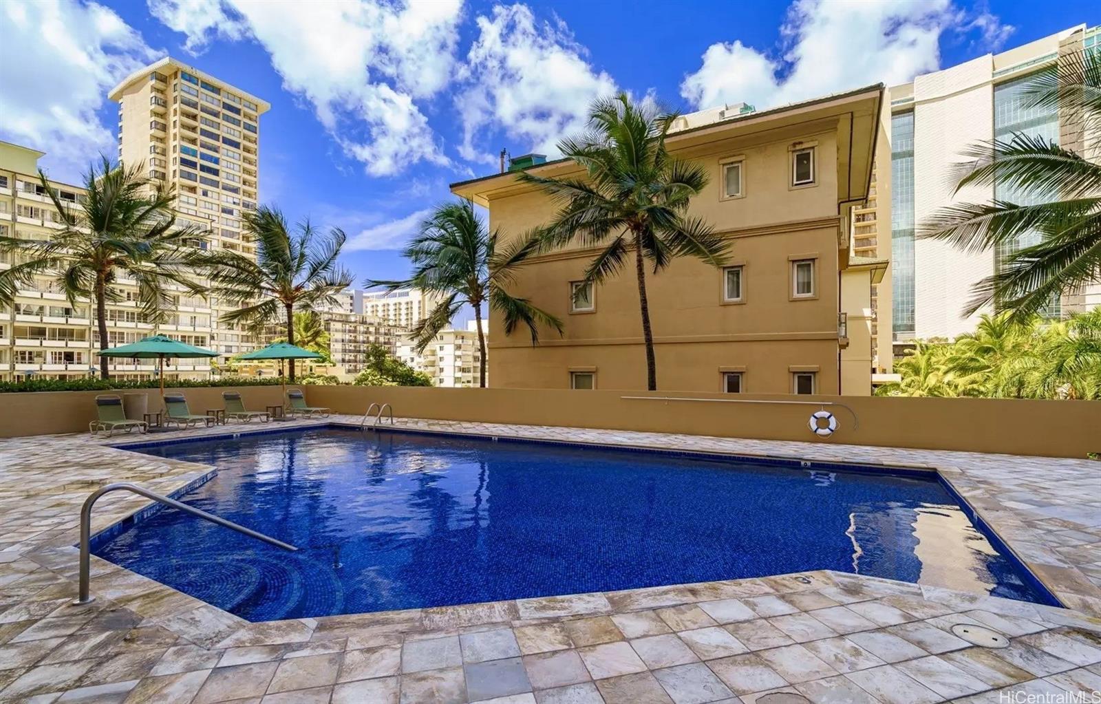 2121 Ala Wai condo # 2505, Honolulu, Hawaii - photo 24 of 25