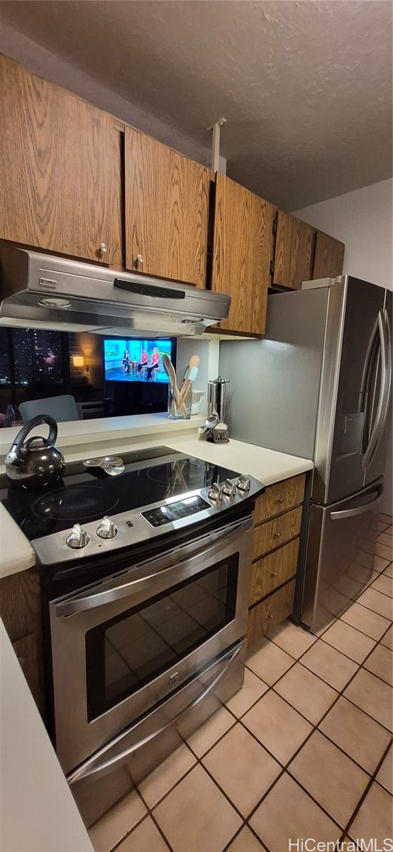 2121 Ala Wai condo # 2505, Honolulu, Hawaii - photo 6 of 25