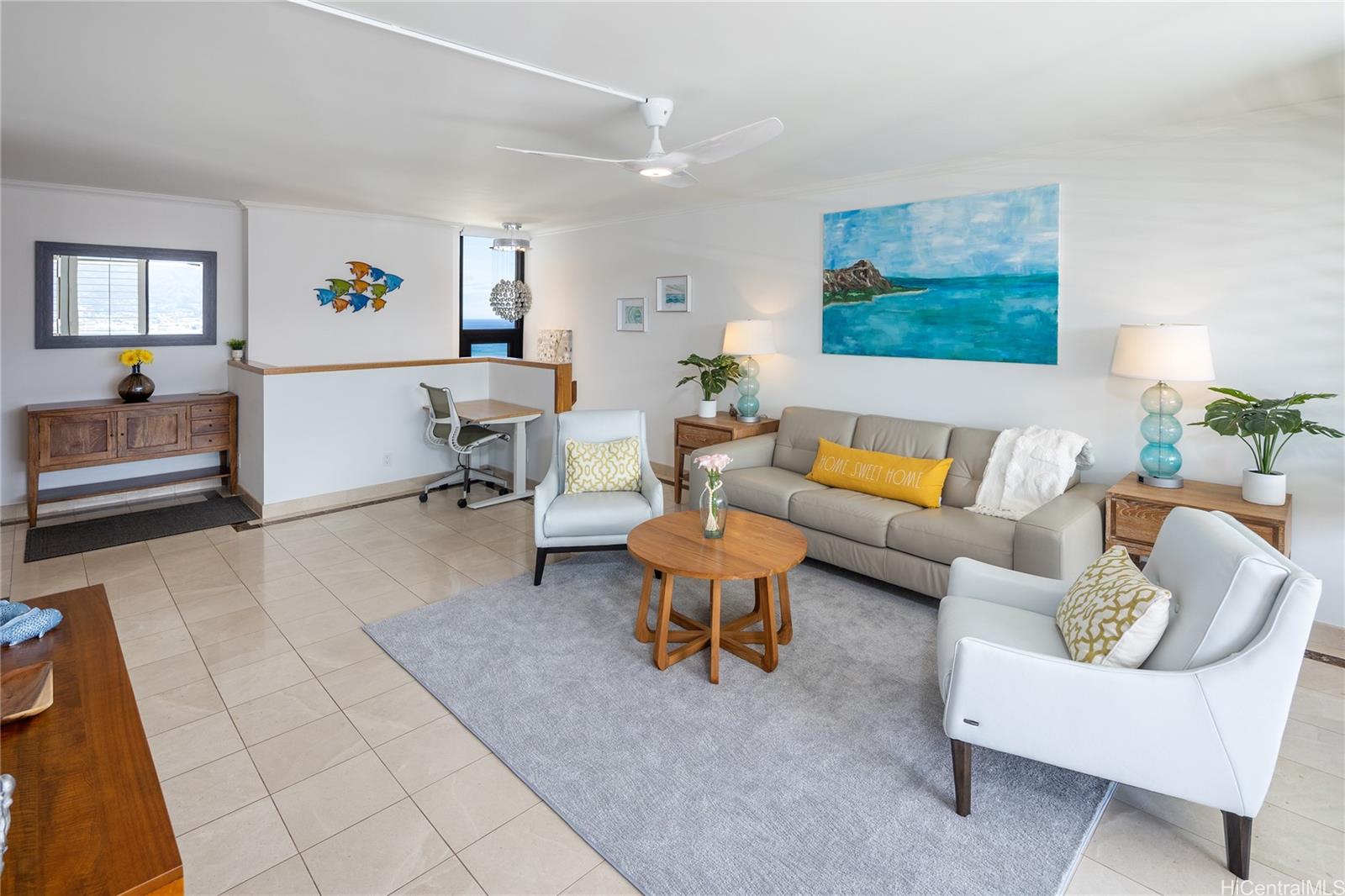 2121 Ala Wai Blvd Honolulu - Rental - photo 4 of 25