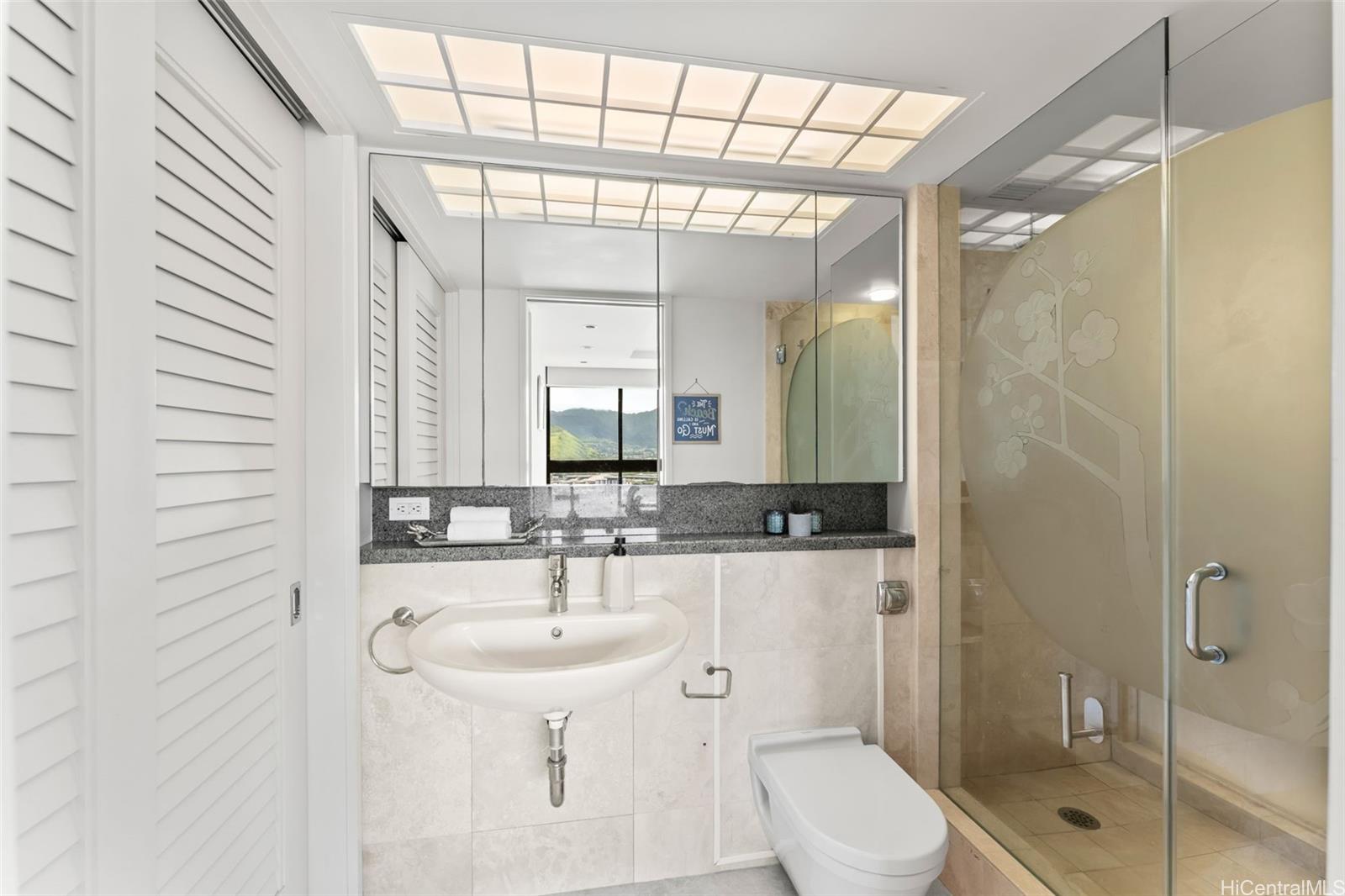 2121 Ala Wai condo # PH-1, Honolulu, Hawaii - photo 12 of 25