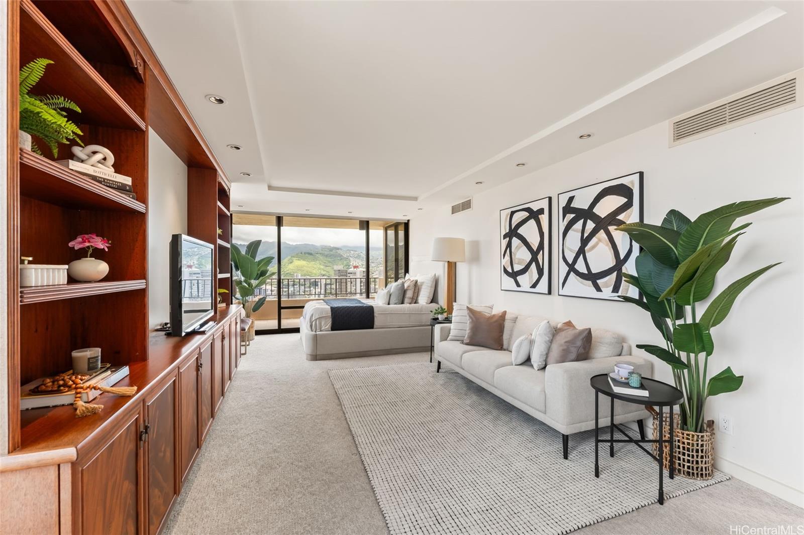 2121 Ala Wai condo # PH-1, Honolulu, Hawaii - photo 17 of 25