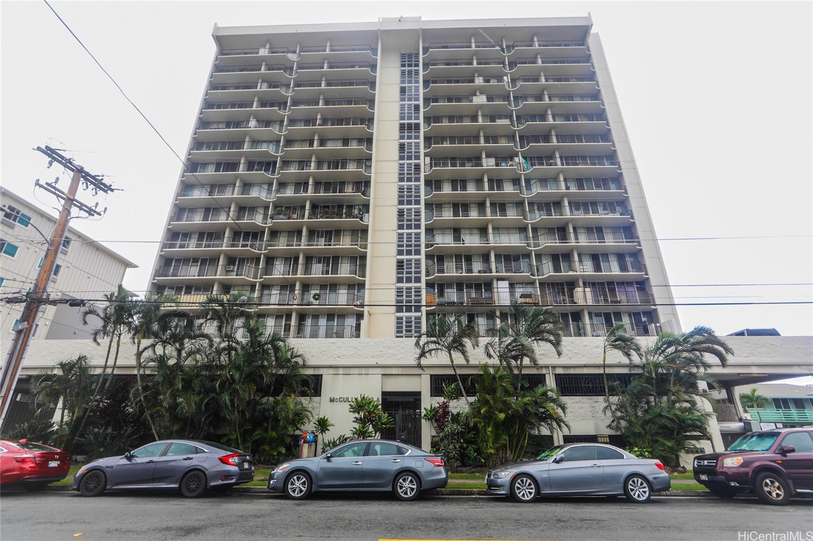 McCully Villa condo # 1205, Honolulu, Hawaii - photo 17 of 17