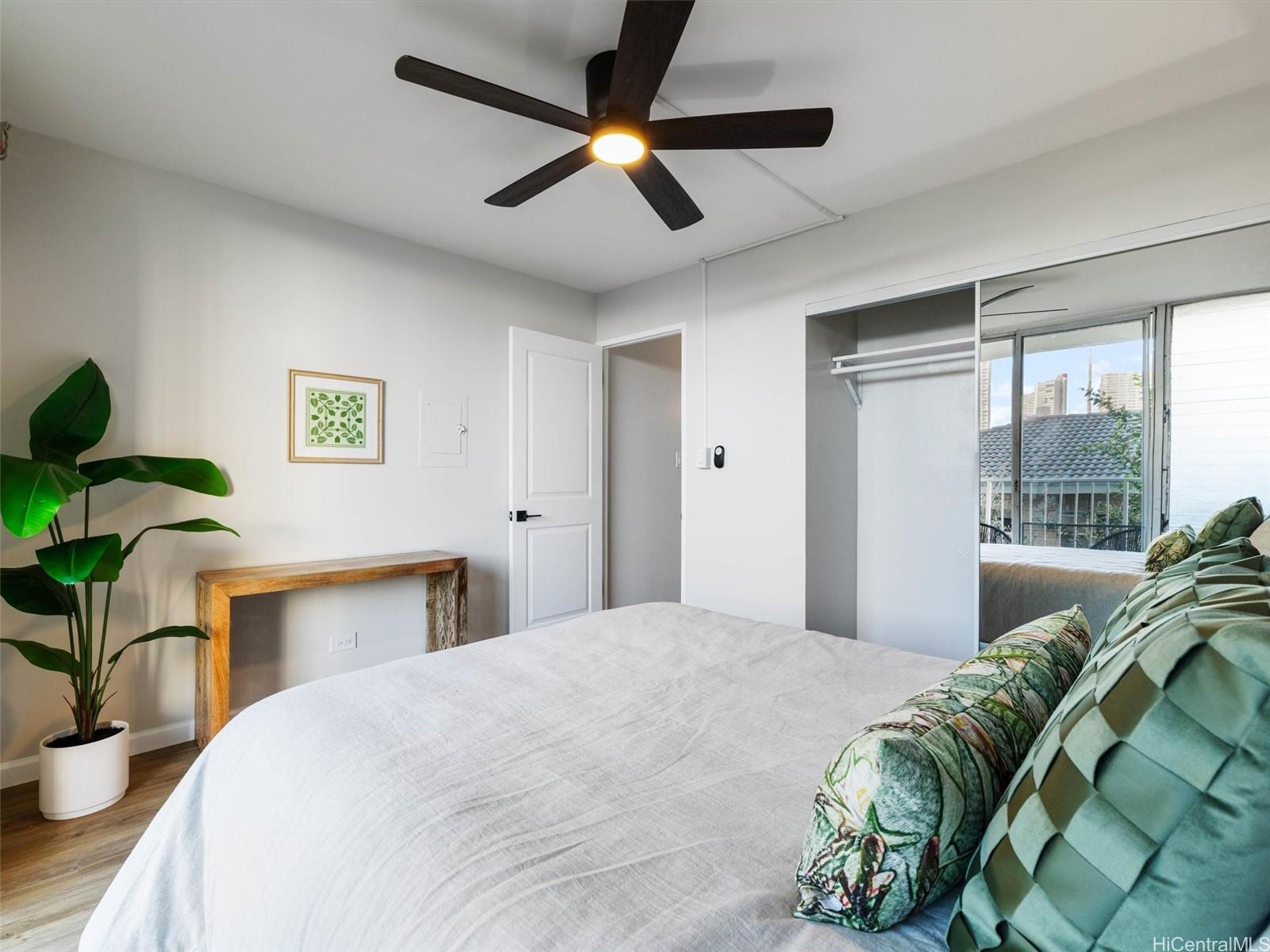 Hale Hoaloha condo # 303, Honolulu, Hawaii - photo 2 of 22