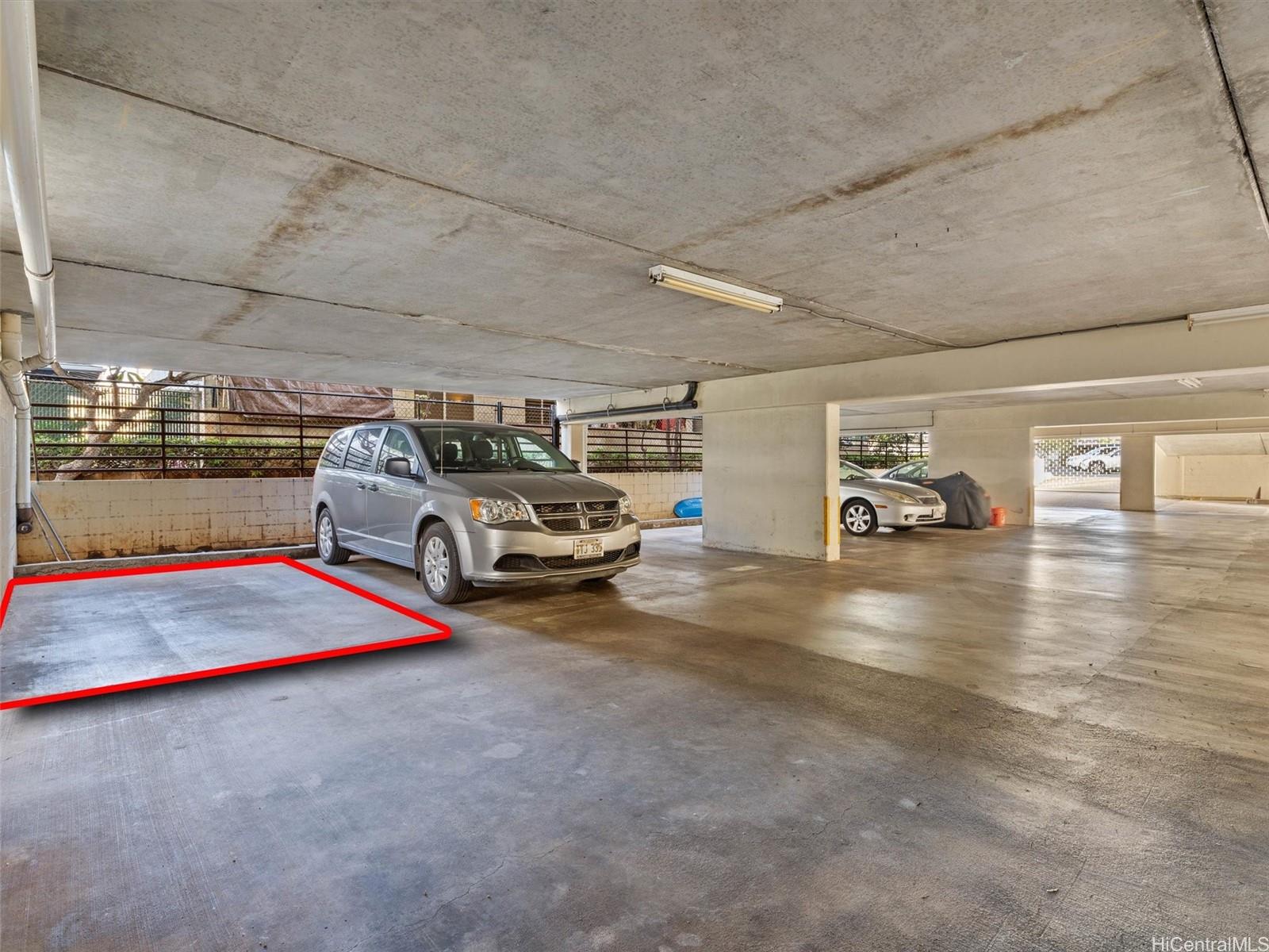 Hale Hoaloha condo # 303, Honolulu, Hawaii - photo 16 of 22