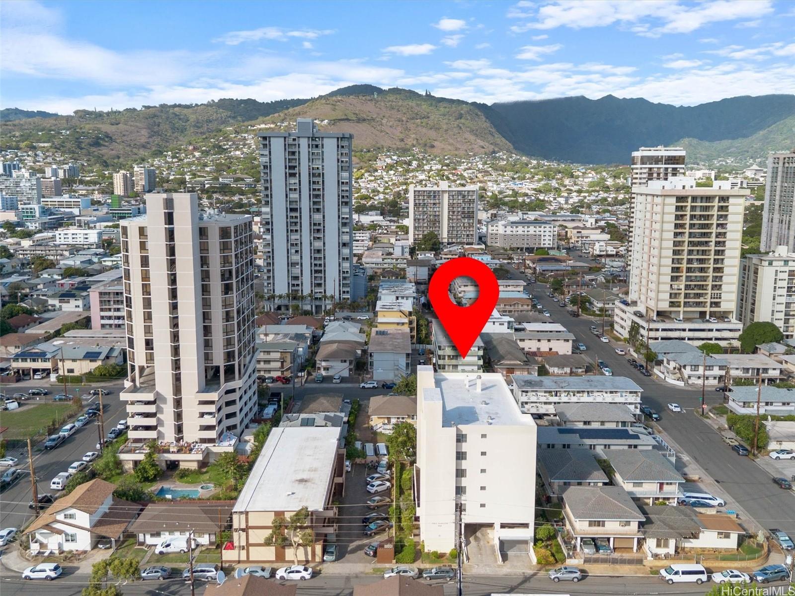 Hale Hoaloha condo # 303, Honolulu, Hawaii - photo 18 of 22