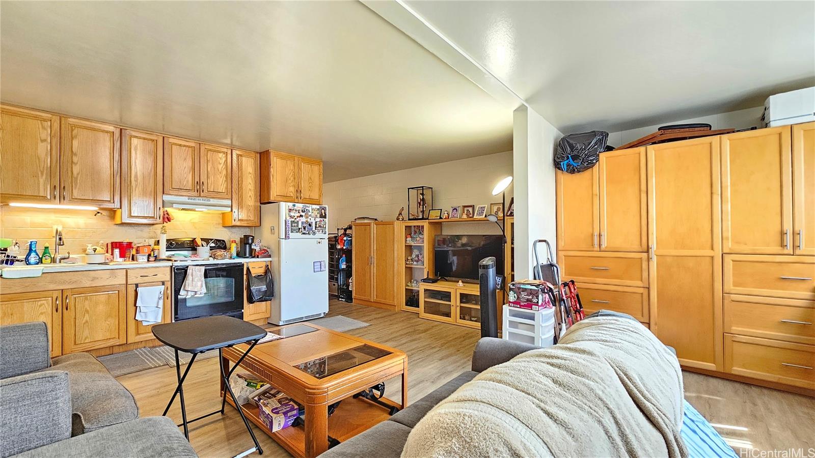 Hale Hoaloha condo # 307, Honolulu, Hawaii - photo 5 of 16