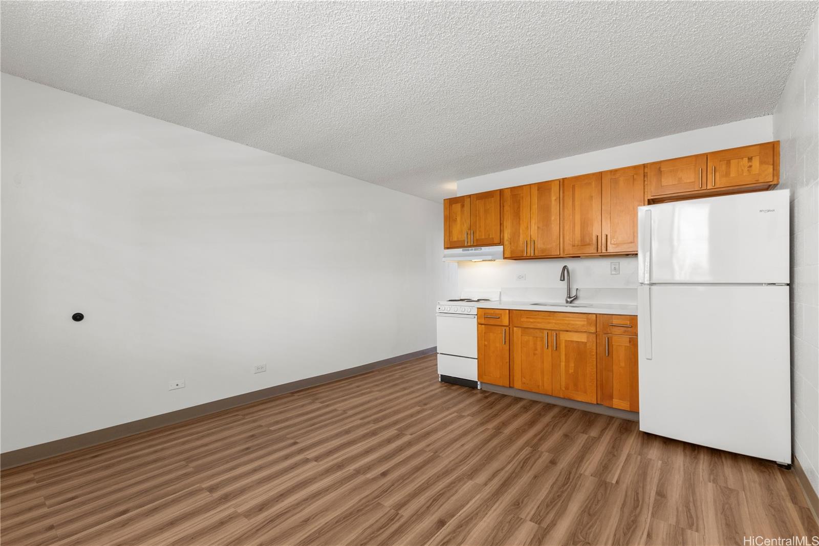 2122 Lime Street Honolulu - Rental - photo 4 of 24