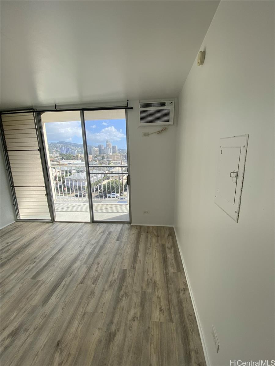 Hale Hoaloha condo # 701, Honolulu, Hawaii - photo 4 of 18