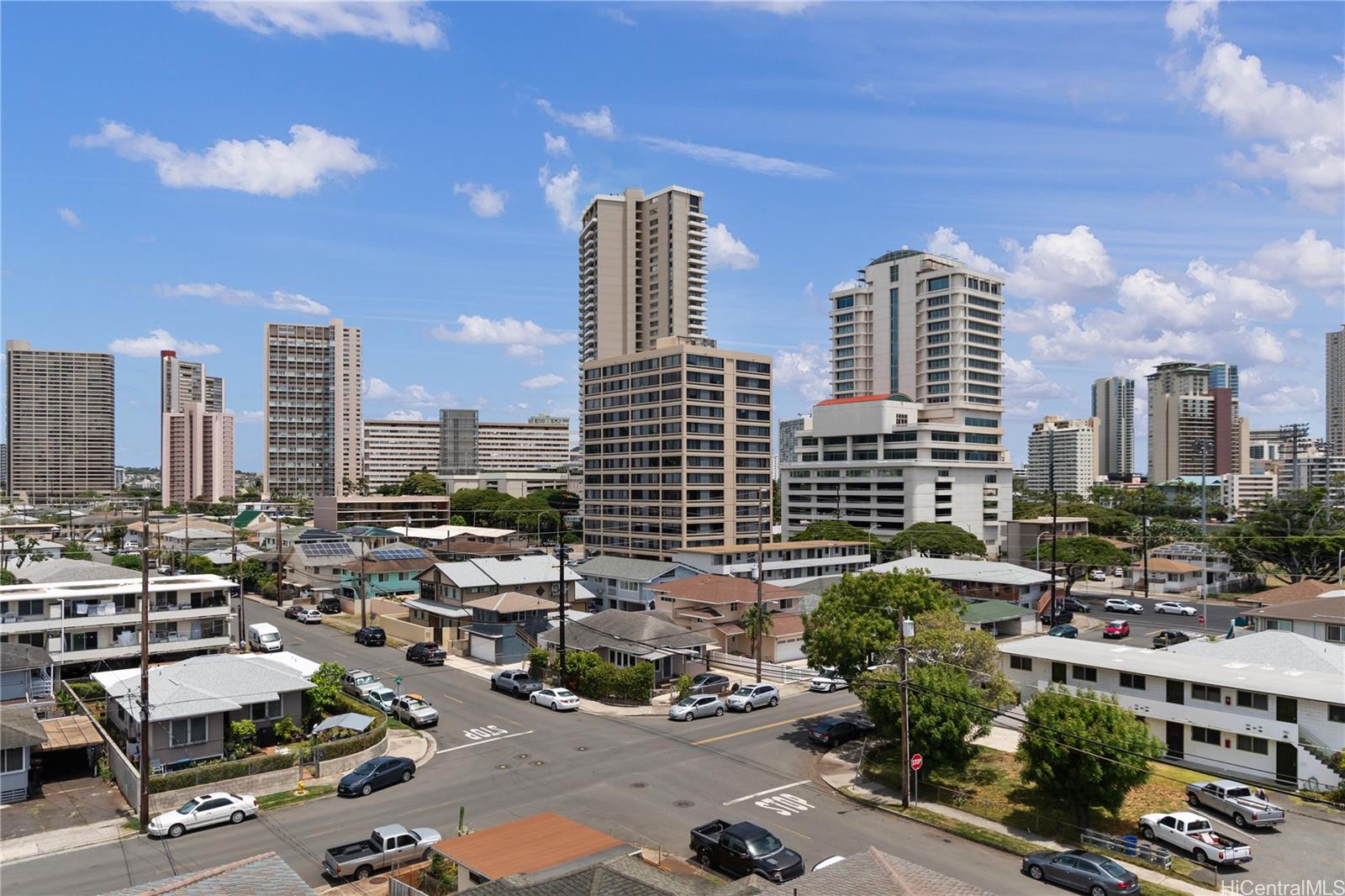 Hale Hoaloha condo # 703, Honolulu, Hawaii - photo 14 of 18