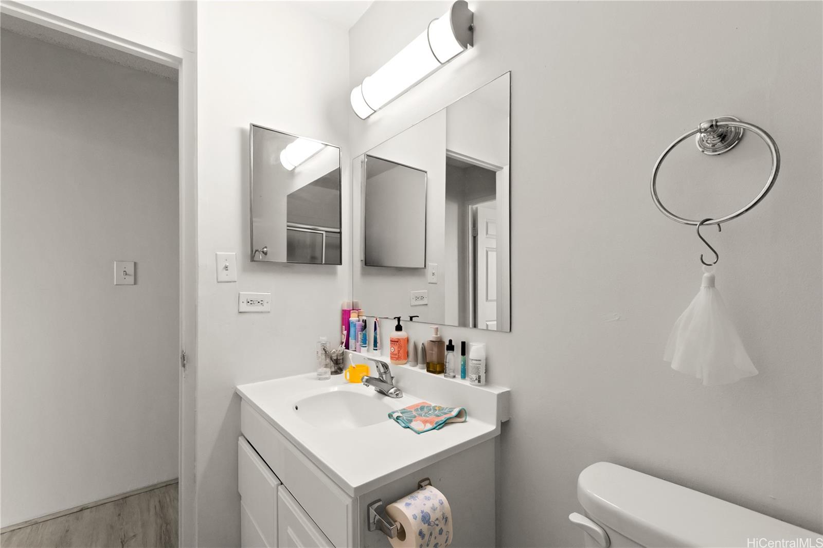 Hale Hoaloha condo # 703, Honolulu, Hawaii - photo 6 of 18