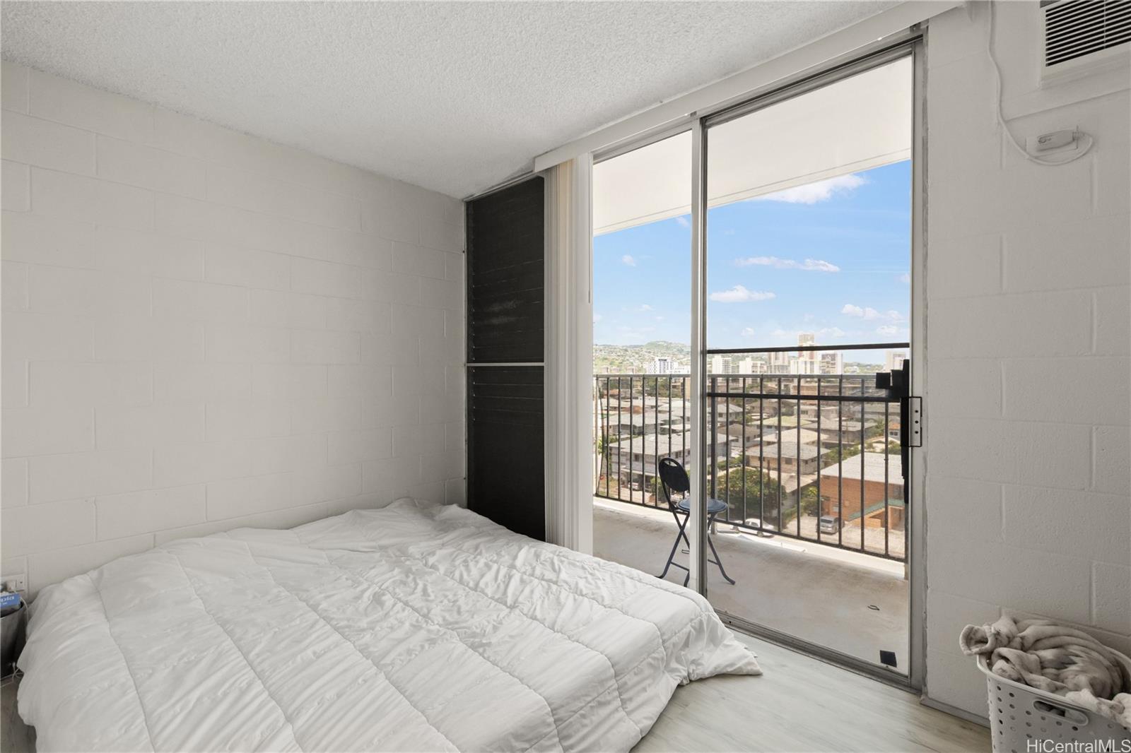 Hale Hoaloha condo # 703, Honolulu, Hawaii - photo 10 of 18