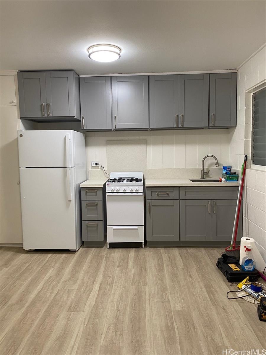 2123 Waiola St Honolulu - Multi-family - photo 3 of 19