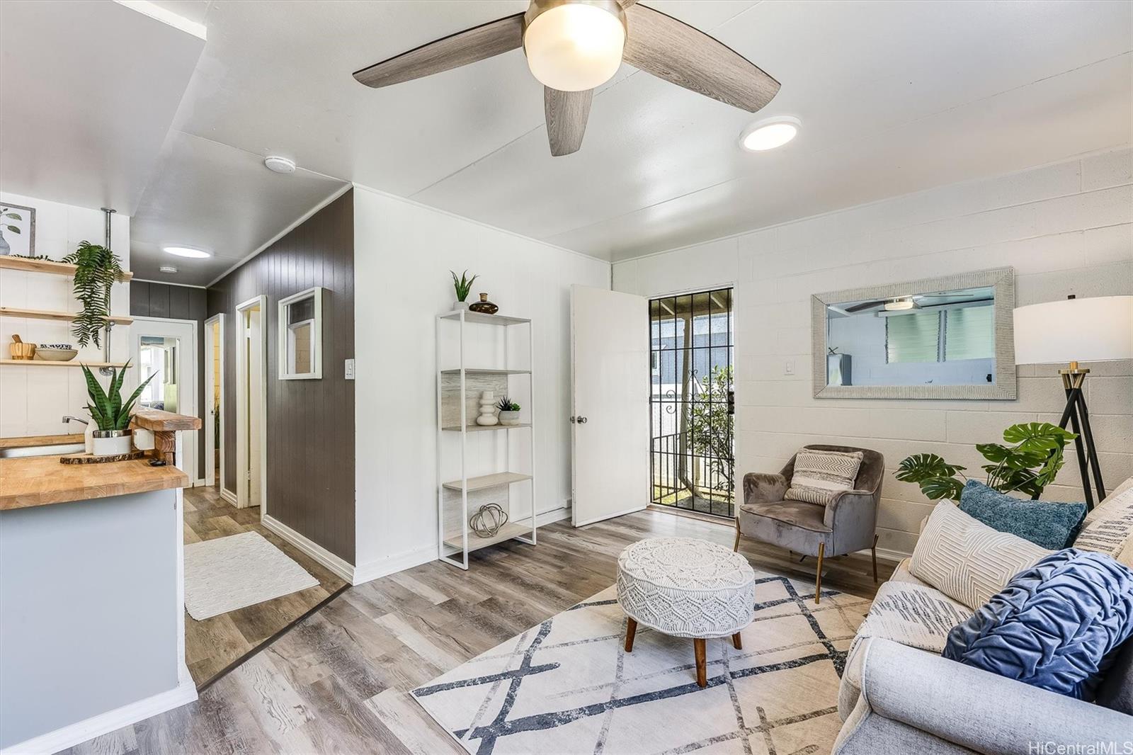 2127  California Ave Wahiawa Heights, Central home - photo 3 of 25