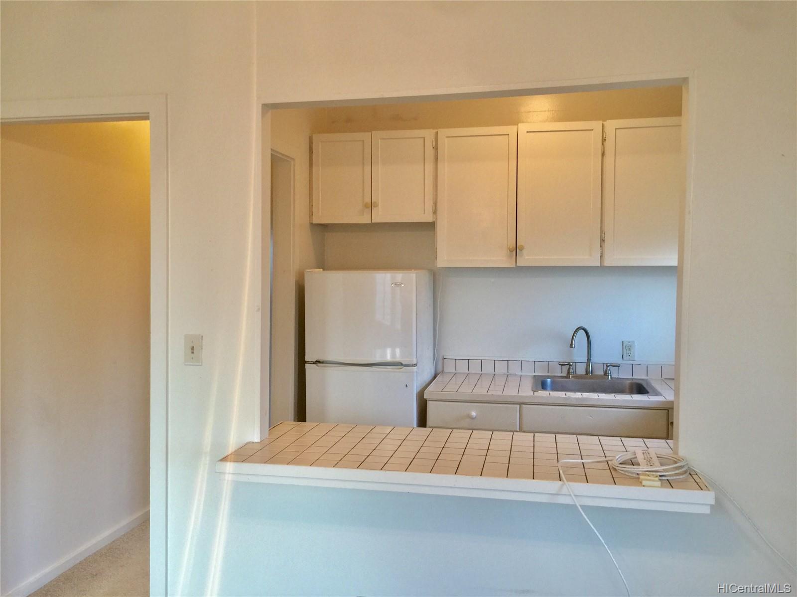 2127 Pauoa Road B Honolulu Hawaii Rental