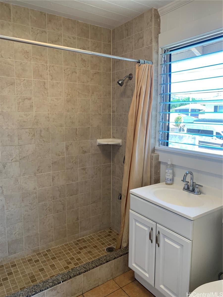 2128 Date St HONOLULU - Multi-family - photo 7 of 16